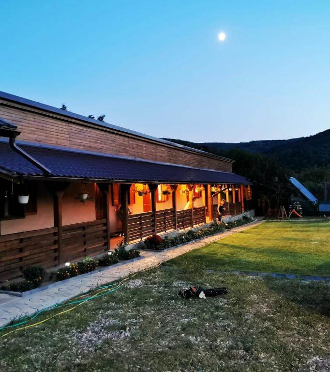 Casa Borcean 2 cheile nerei Casa Borcean 2 cheile nerei