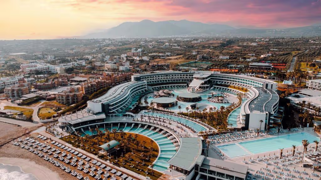 Lyttos Mare Adults Friendly