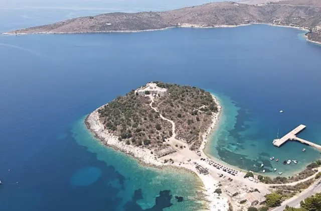 Porto Palermo Beach Albania statiuni