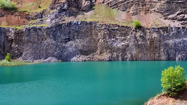 lacul de smarald racos lacul de smarald racos